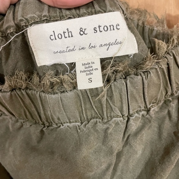 #124- CLOTH & STONE-Small Faded Everglade
Frayed Hem Cropped Strapless Romper - Picture 5 of 5